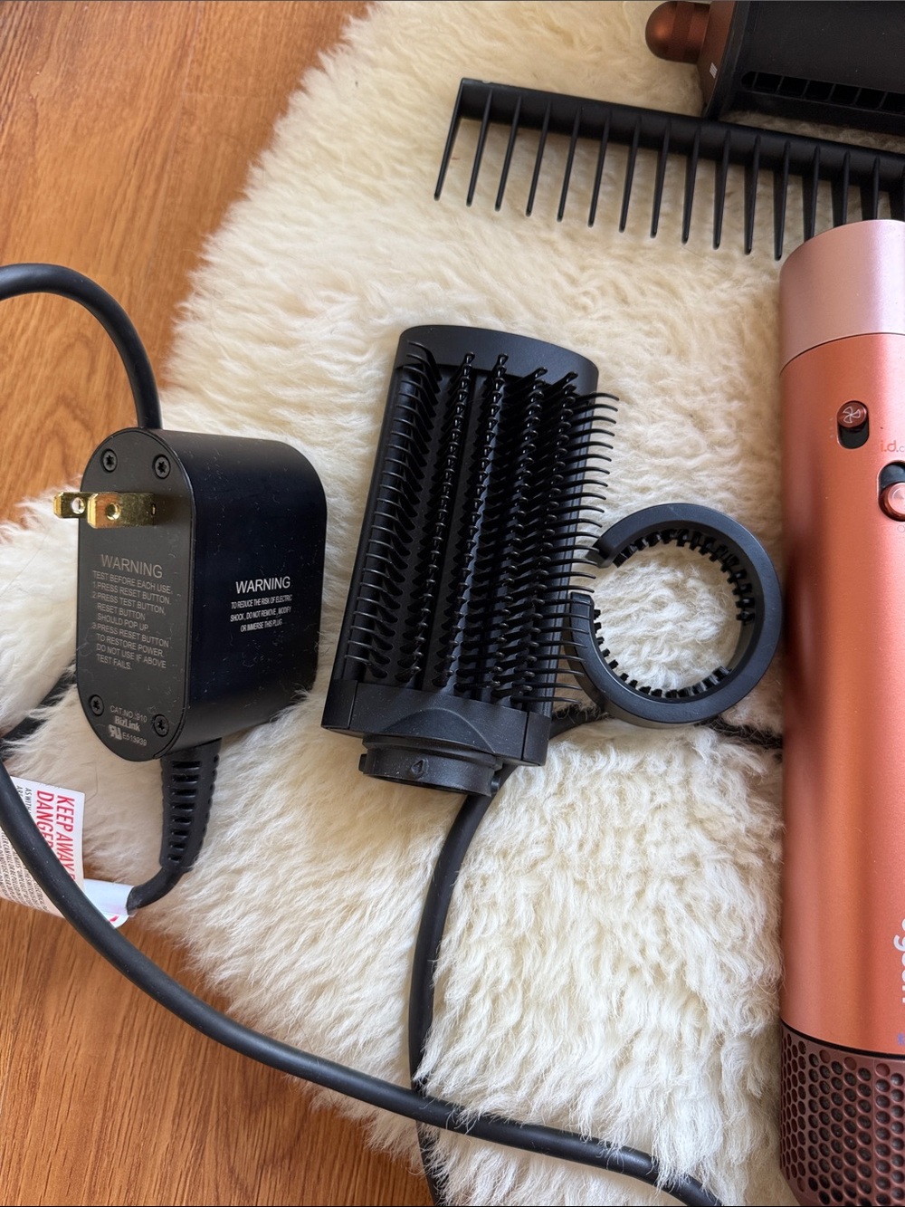 Dyson Airwrap i.d. Multi-styler and Dryer for Straight + Wavy Hair - Amber Silk - Picture 2 of 14